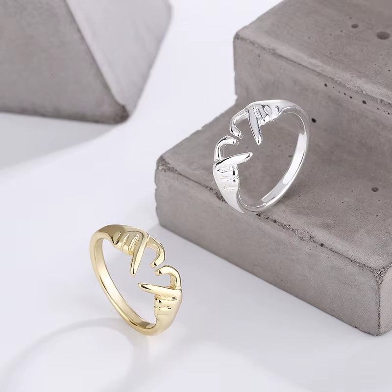 Romantic Love Hand Heart Ring Creative Palm Love Gesture Finger Rings Lover Couple Engagement Wedding Party Jewelry Gifts